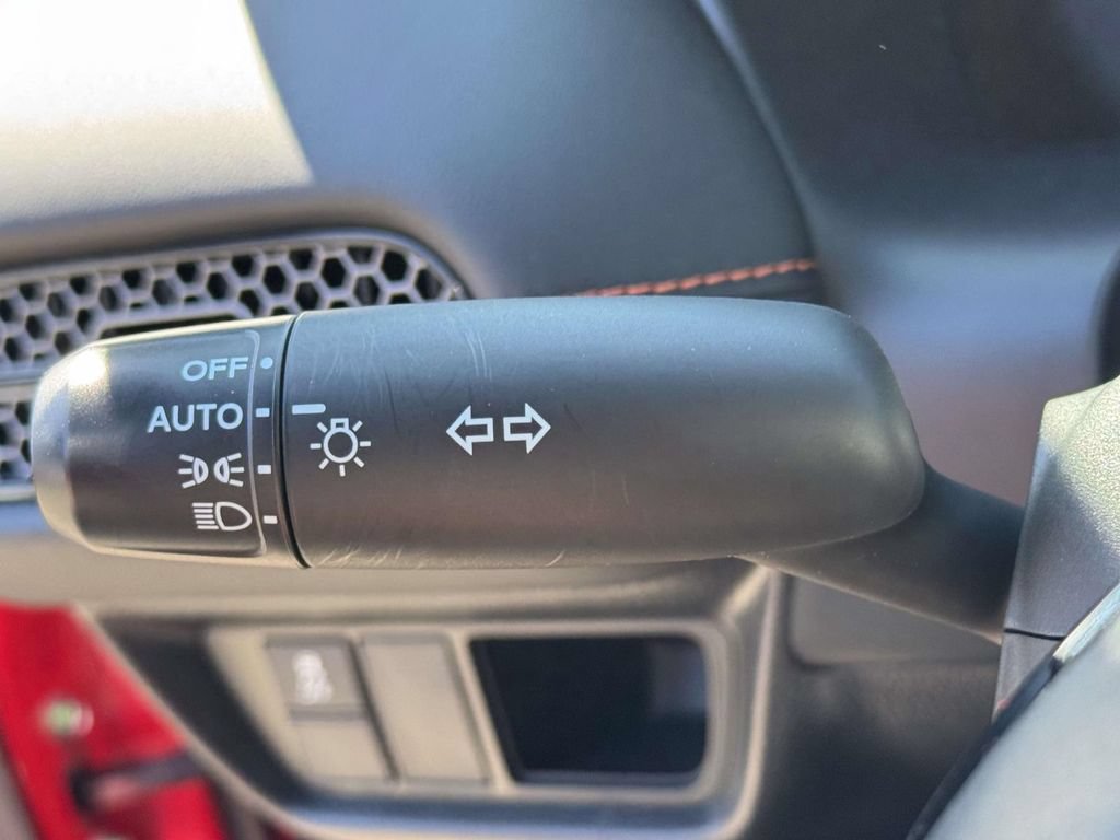 Certified 2025 Honda HR-V Sport image 18