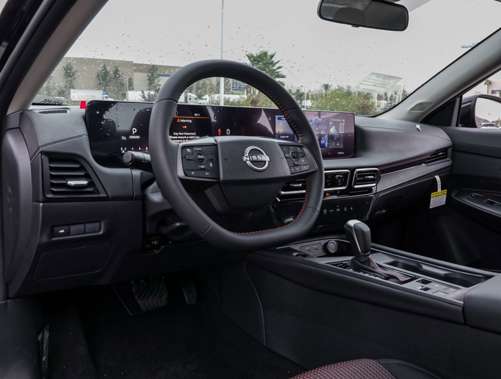 New 2026 Nissan Sentra SR image 14