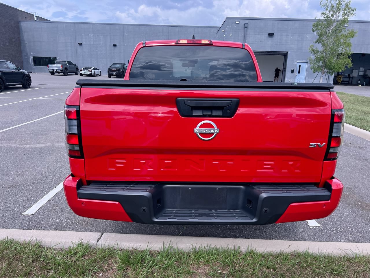 Used 2024 Nissan Frontier SV w/ Technology Package RWD image 4