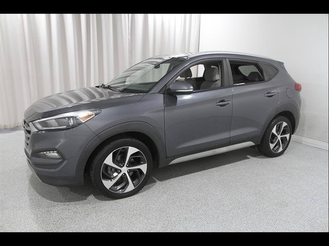 Used 2018 Hyundai Tucson Sport w/ Cargo Package FWD image 3