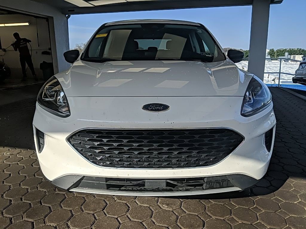 Used 2022 Ford Escape SE w/ Convenience Package image 2