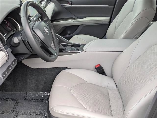 Used 2023 Toyota Camry XSE w/ Cold Weather Package FWD image 16
