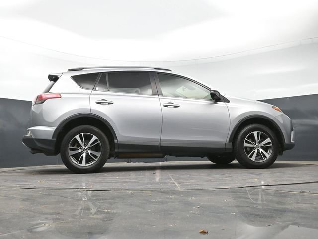 Used 2018 Toyota RAV4 XLE image 36