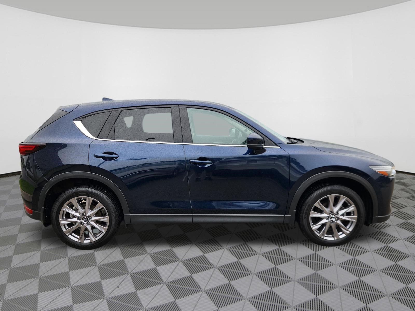 Used 2020 MAZDA CX-5 Grand Touring w/ GT Premium Package AWD/4WD image 6