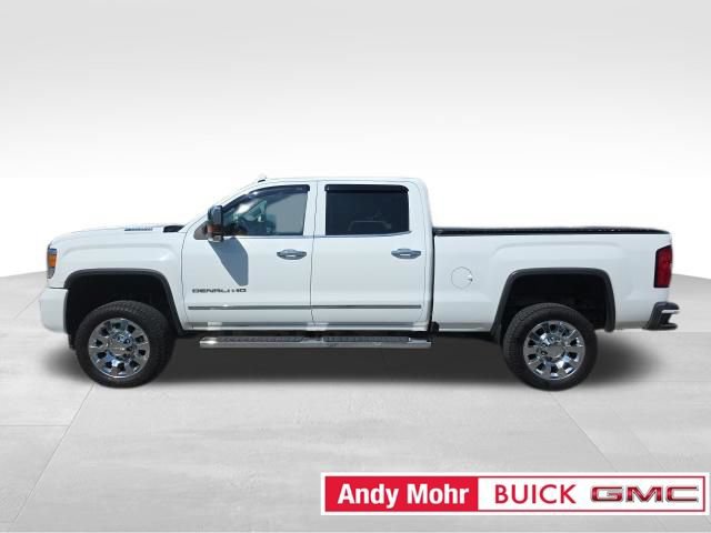 Used 2019 GMC Sierra 2500 Denali w/ Duramax Plus Package AWD/4WD image 8
