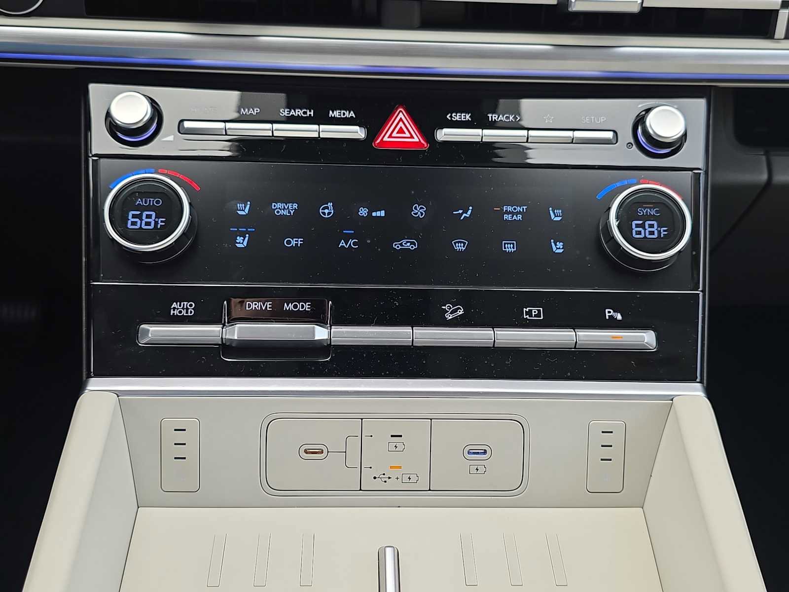 New 2026 Hyundai Santa Fe Calligraphy FWD image 19