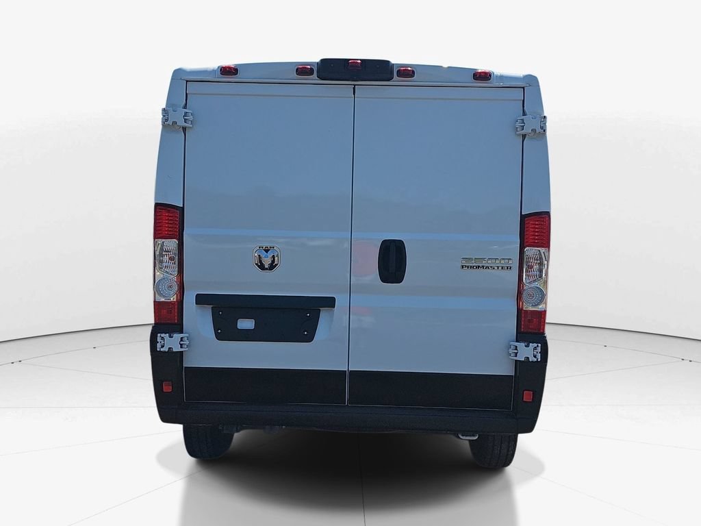 Used 2025 RAM ProMaster 2500 w/ Convenience Group FWD image 7