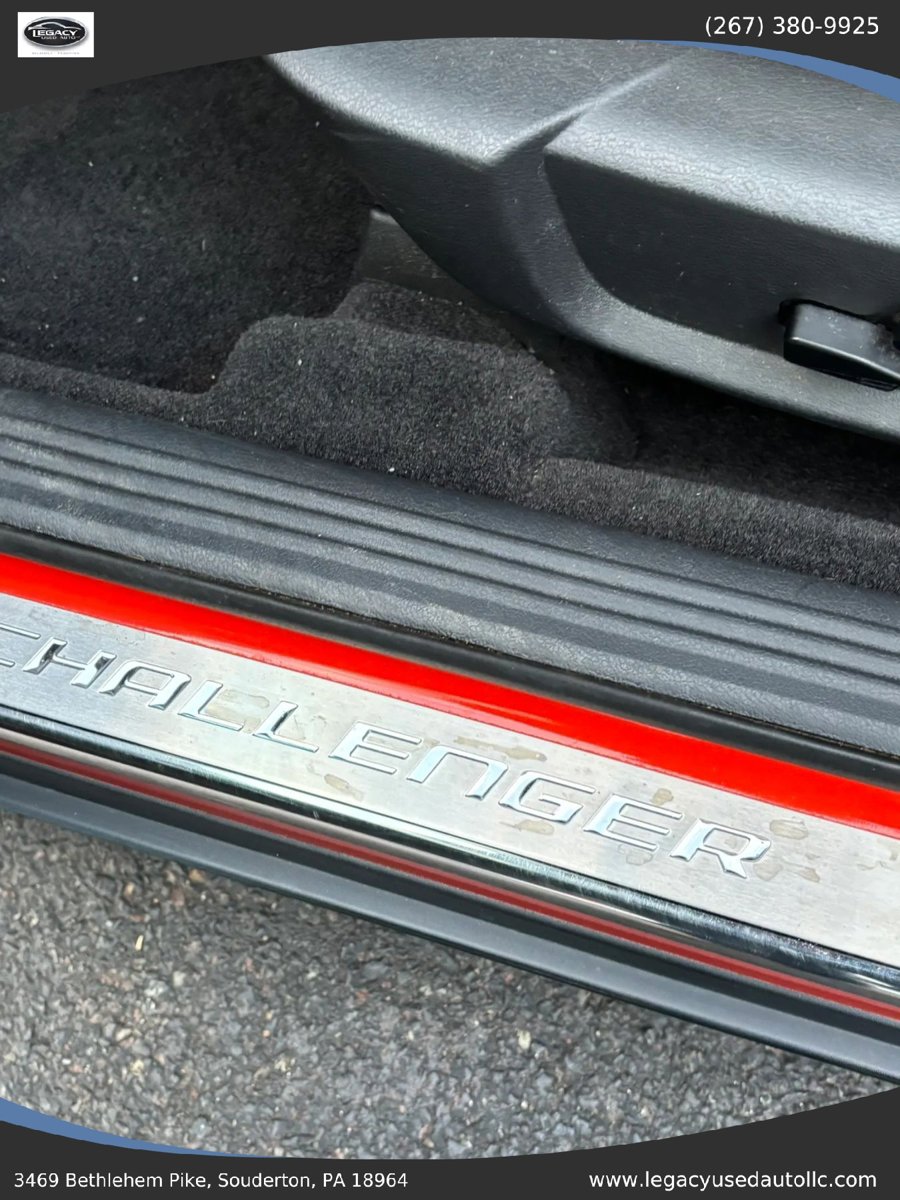 Used 2009 Dodge Challenger R/T RWD image 28