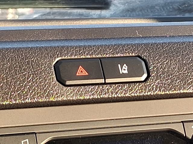 Used 2023 Ford F650 2WD Regular Cab Super Duty image 24