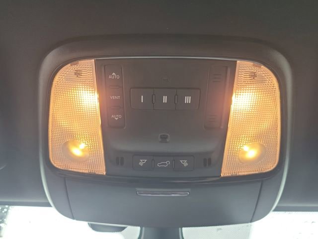 Used 2024 Dodge Durango R/T AWD/4WD image 25