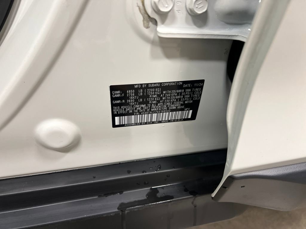 Used 2025 Subaru Outback Onyx Edition image 28