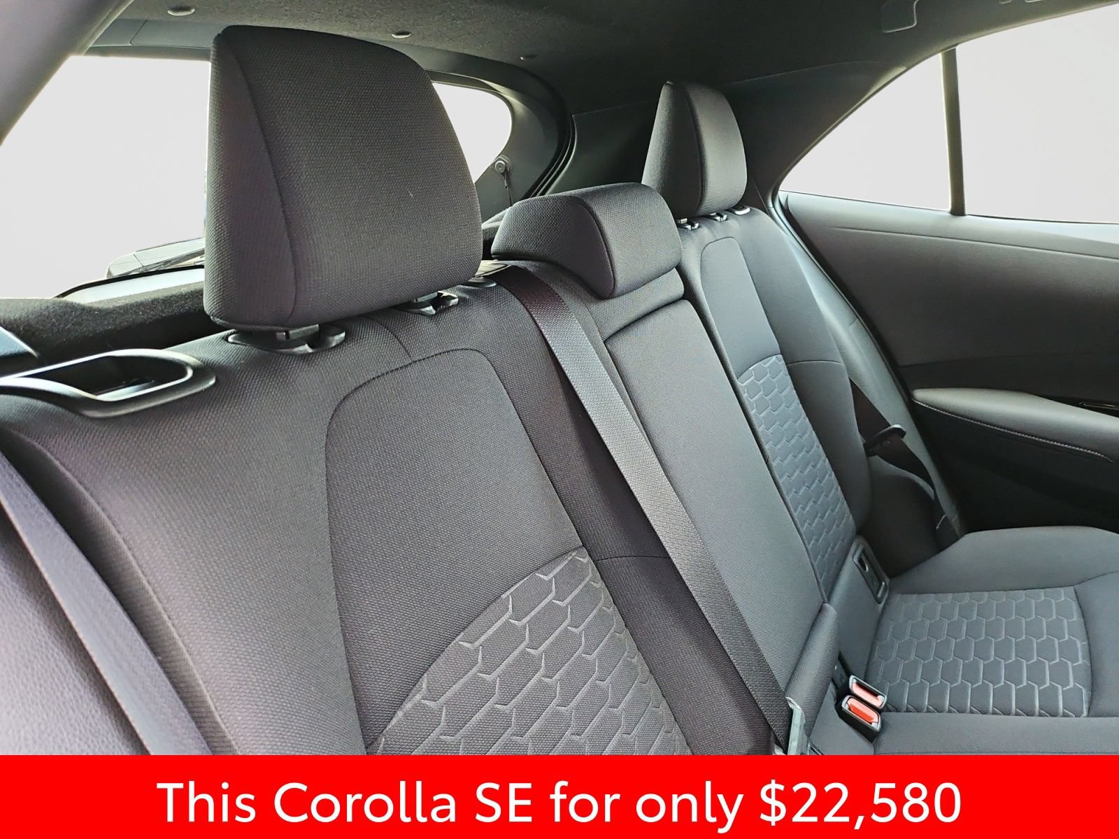 Used 2023 Toyota Corolla SE FWD image 45