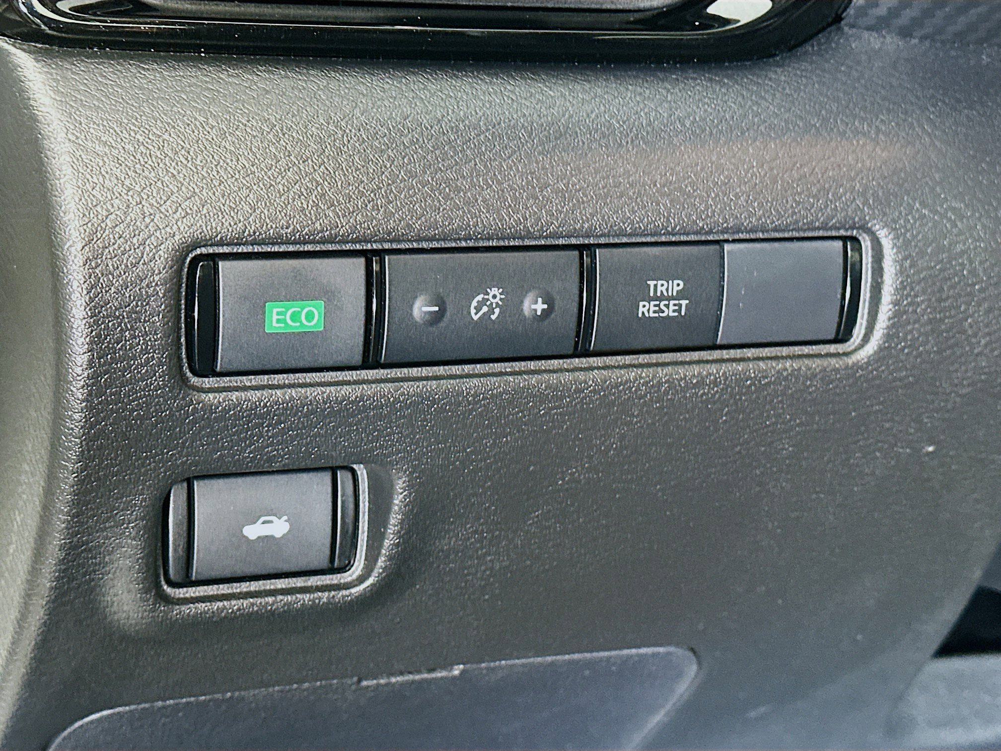 Used 2024 Nissan Sentra SV image 16