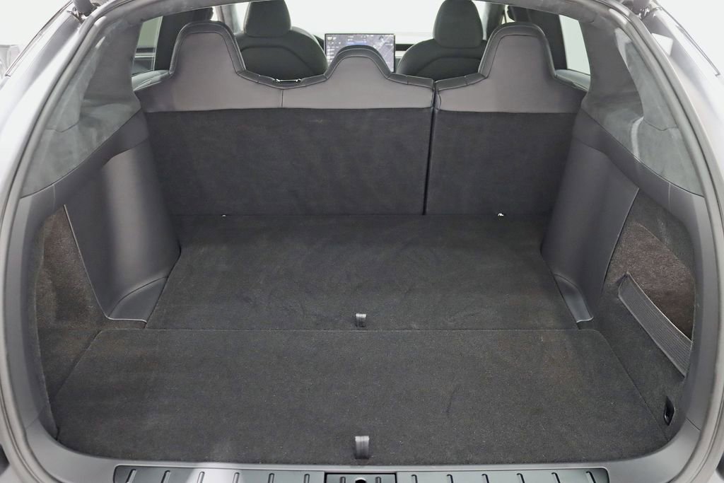 Used 2025 Tesla Model X AWD/4WD image 37