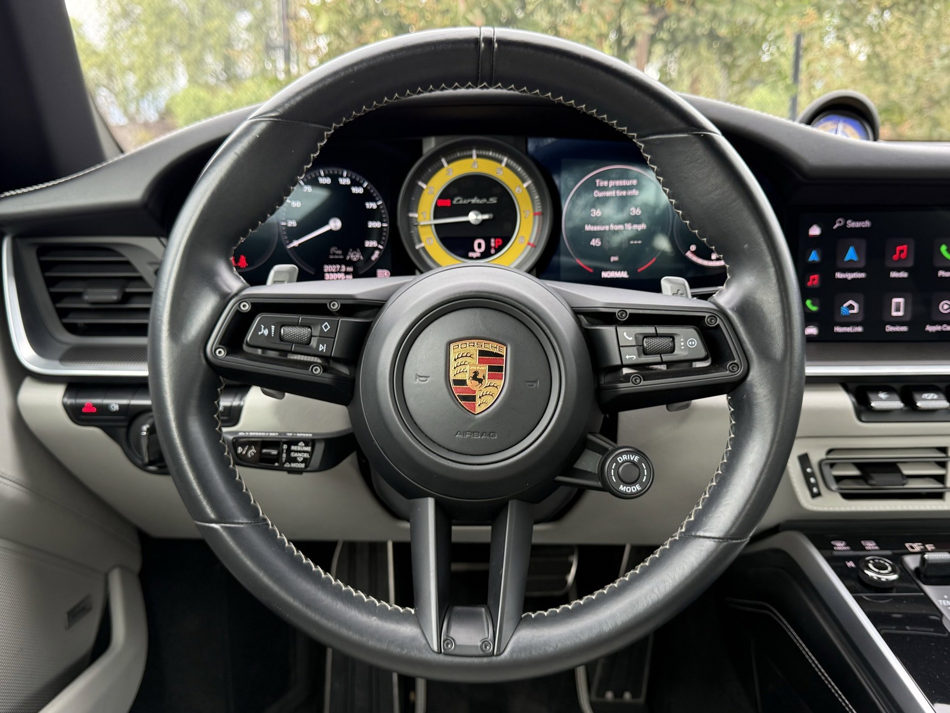 Certified 2022 Porsche 911 Turbo S image 15