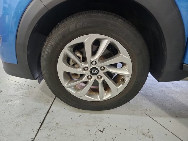 Used 2017 Hyundai Tucson SE Plus AWD/4WD image 29