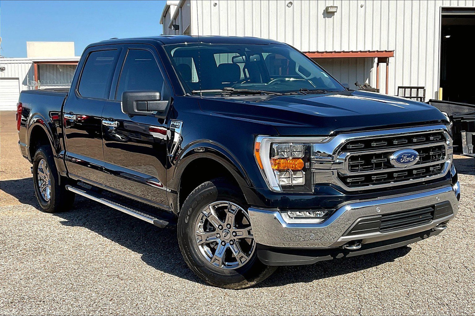 Used 2021 Ford F150 XLT w/ Equipment Group 302A High image 1