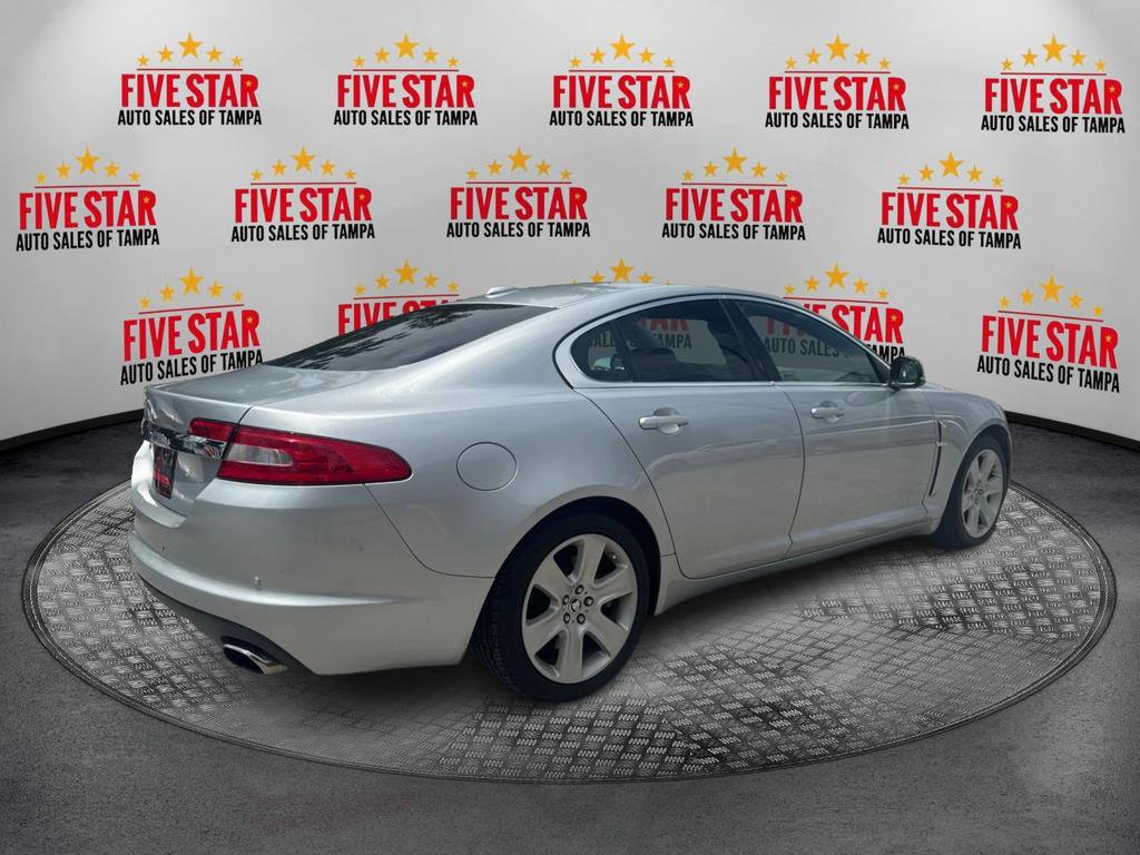 Used 2011 Jaguar XF RWD image 7