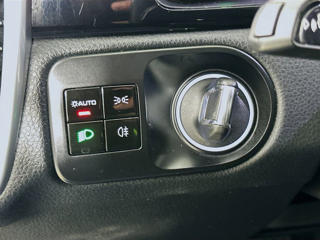 Used 2019 Porsche Cayenne image 12