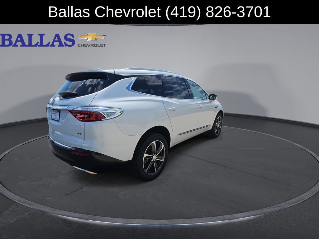 Used 2022 Buick Enclave Essence w/ Sport Touring Edition FWD image 8