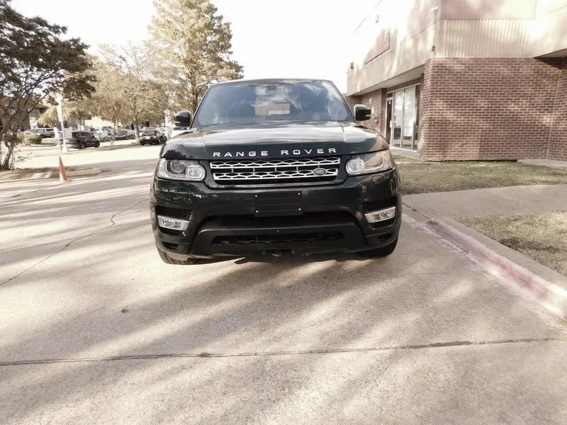 Used 2017 Land Rover Range Rover Sport HSE image 5