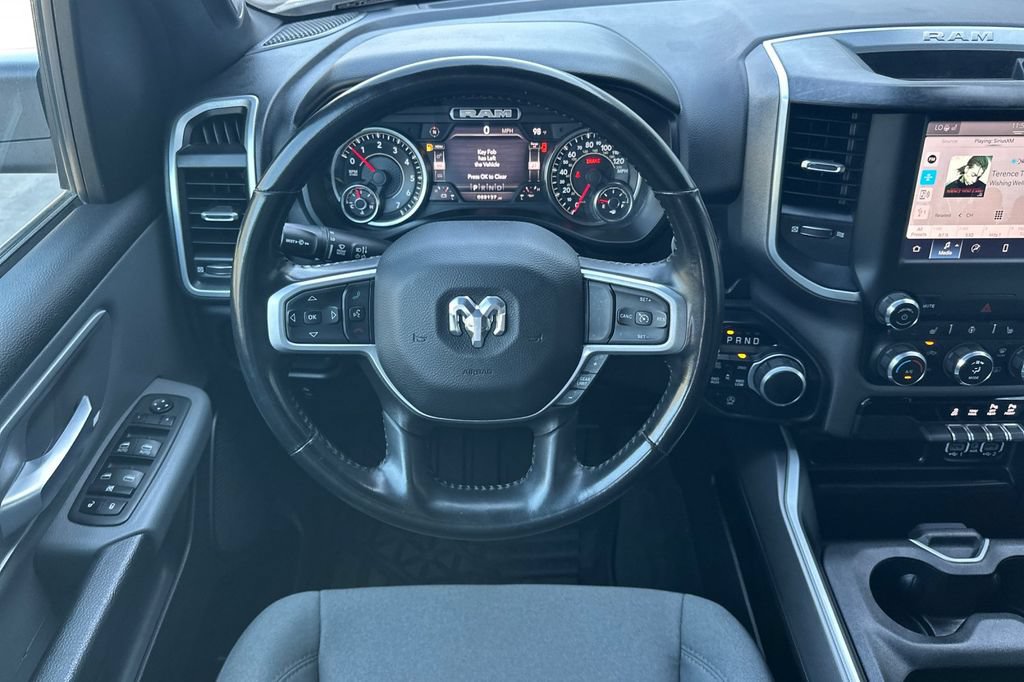 Used 2022 RAM 1500 Big Horn AWD/4WD image 14