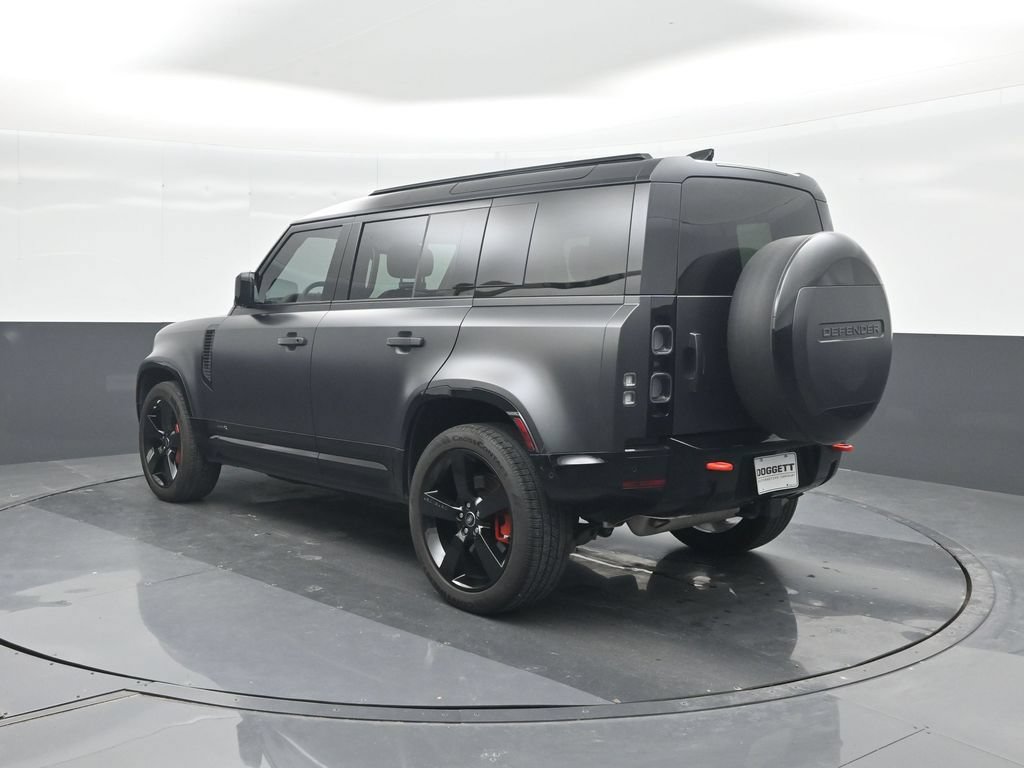 Used 2025 Land Rover Defender 110 X AWD/4WD image 22