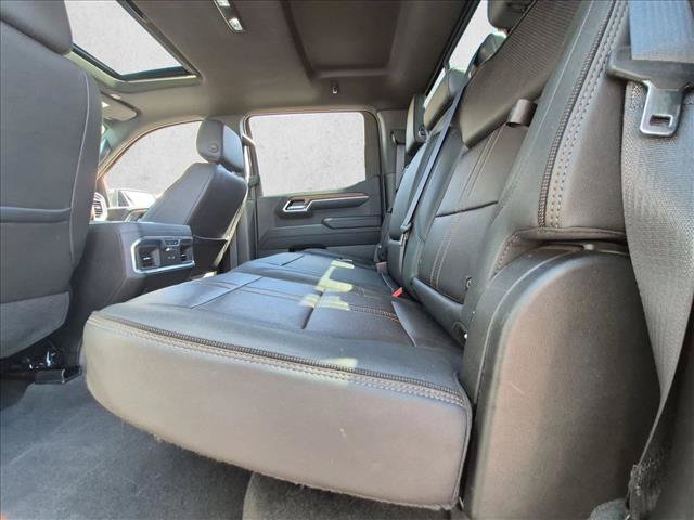Used 2022 Chevrolet Silverado 1500 High Country w/ Z71 Off-Road Package AWD/4WD image 18
