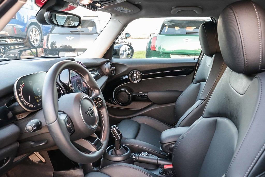 Used 2023 MINI Cooper S image 16