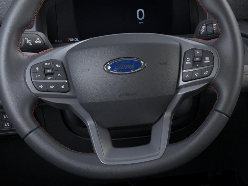 New 2025 Ford Explorer Active w/ Active Comfort Package image 13