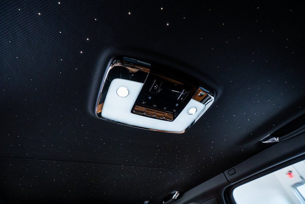 Used 2022 Rolls-Royce Cullinan Black Badge AWD/4WD image 65