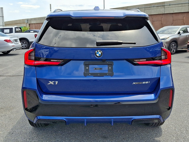 Certified 2026 BMW X1 xDrive28i w/ Technology Package AWD/4WD image 5