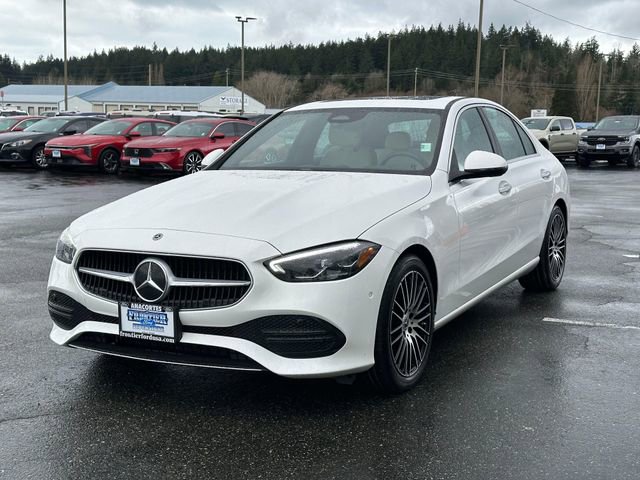 Used 2025 Mercedes-Benz C 300 4MATIC Sedan image 6