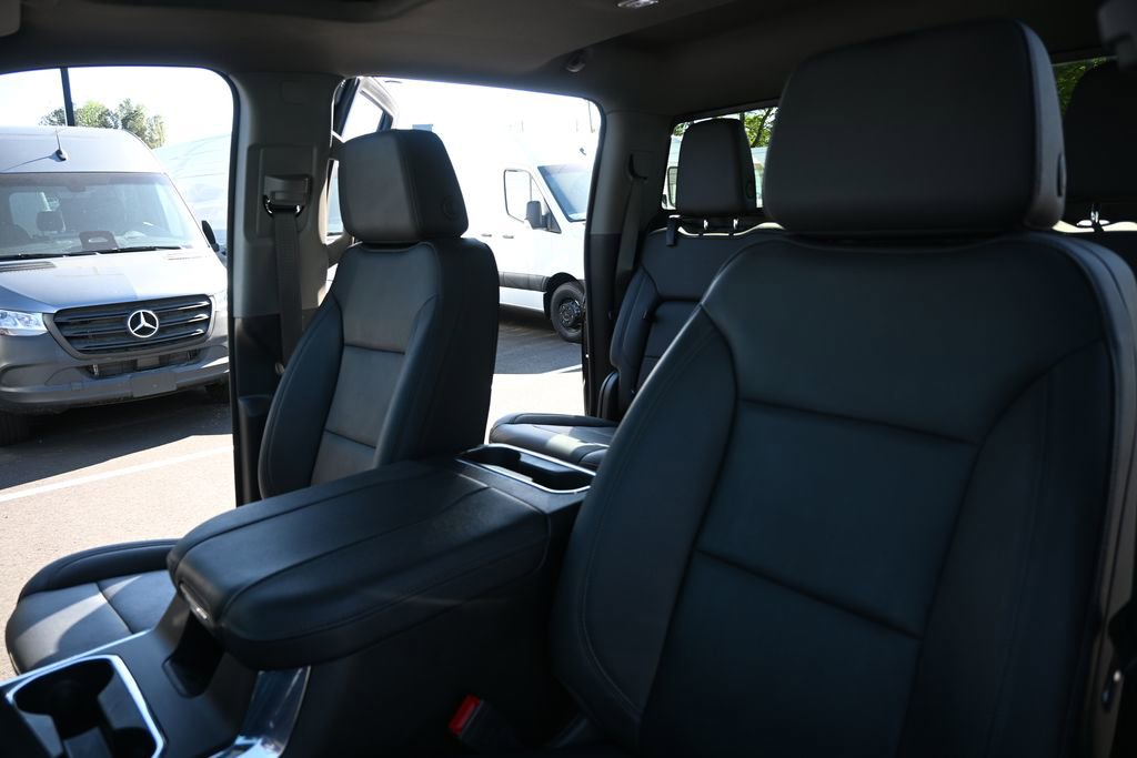 Used 2024 Chevrolet Silverado 2500 LTZ w/ LTZ Plus Package image 5