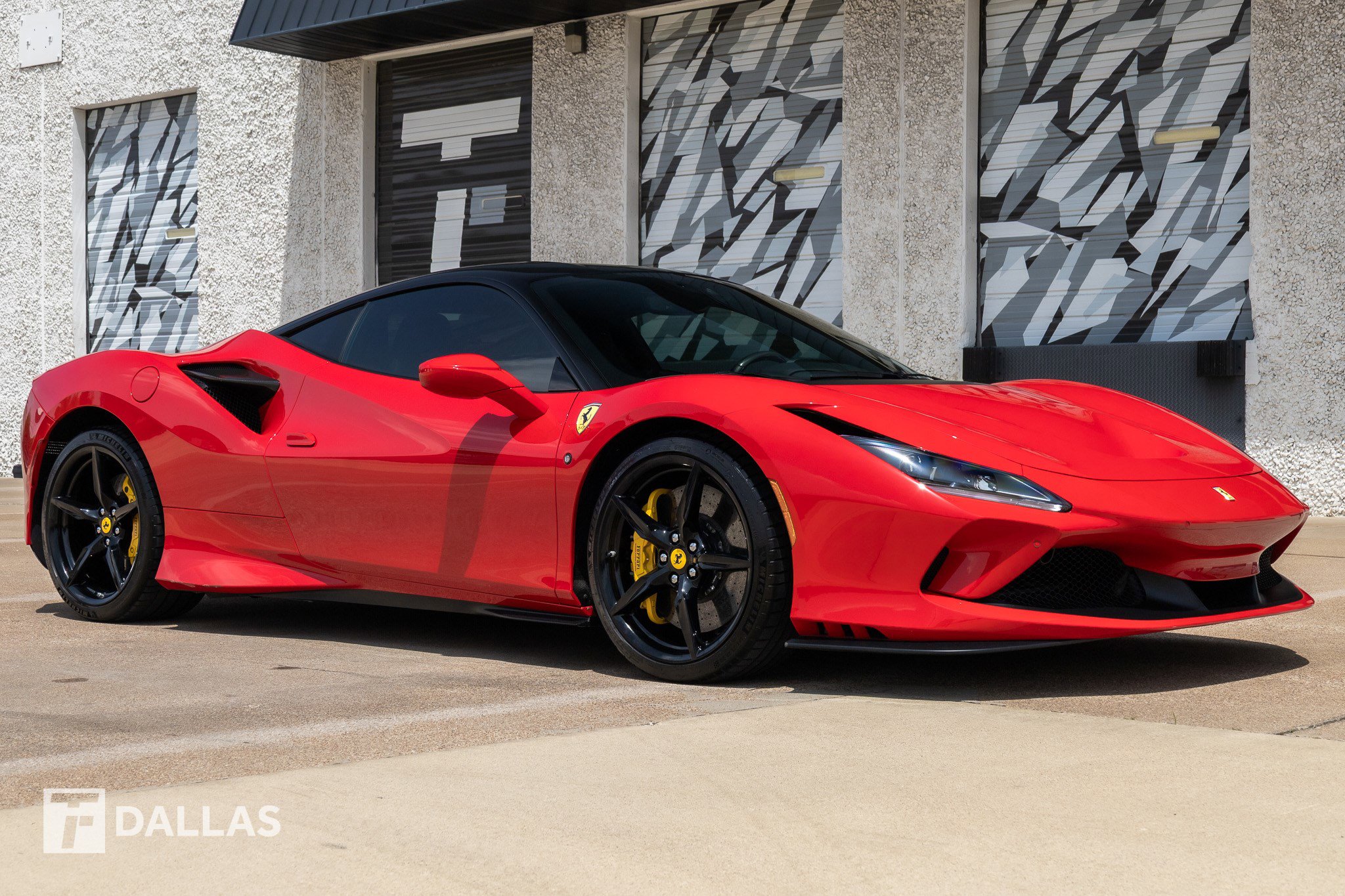 Used 2020 Ferrari F8 Tributo RWD image 18