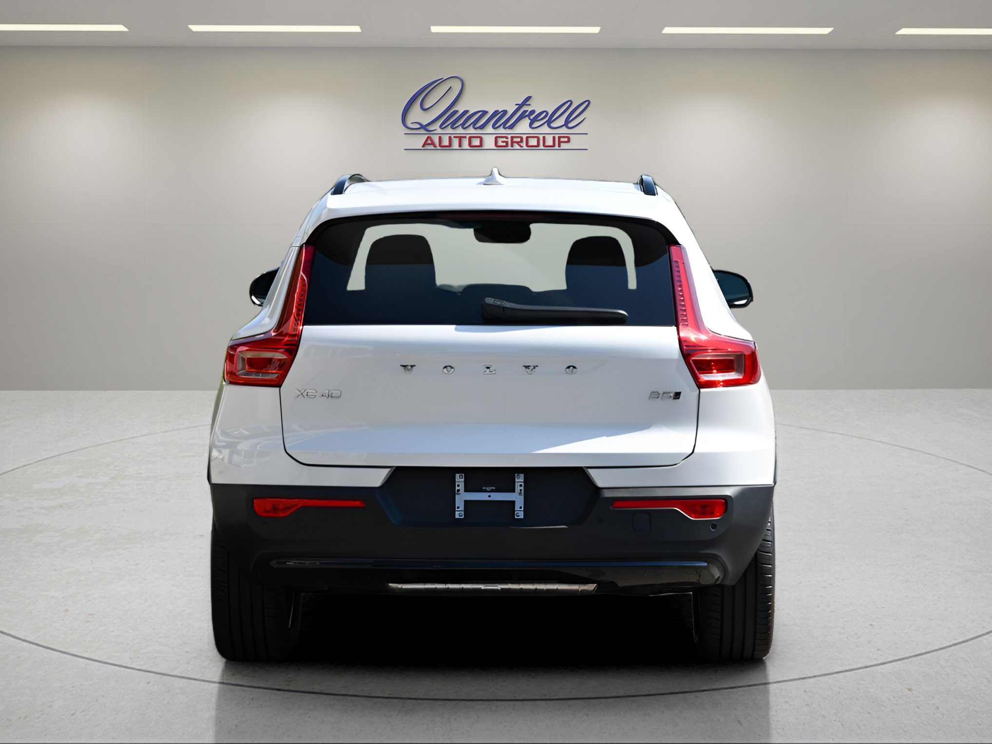 Used 2026 Volvo XC40 B5 Core w/ Protection Package Premier AWD/4WD image 5
