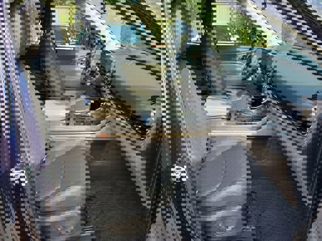 New 2026 Kia Carnival EX image 7