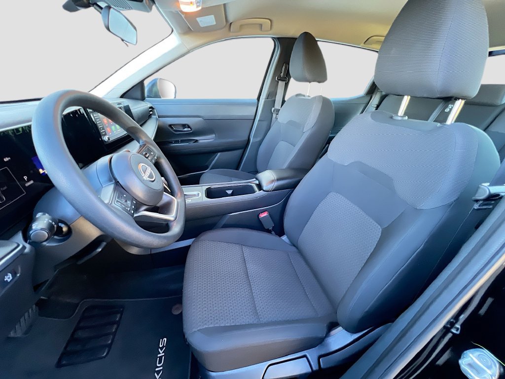 Used 2025 Nissan Kicks S FWD image 19