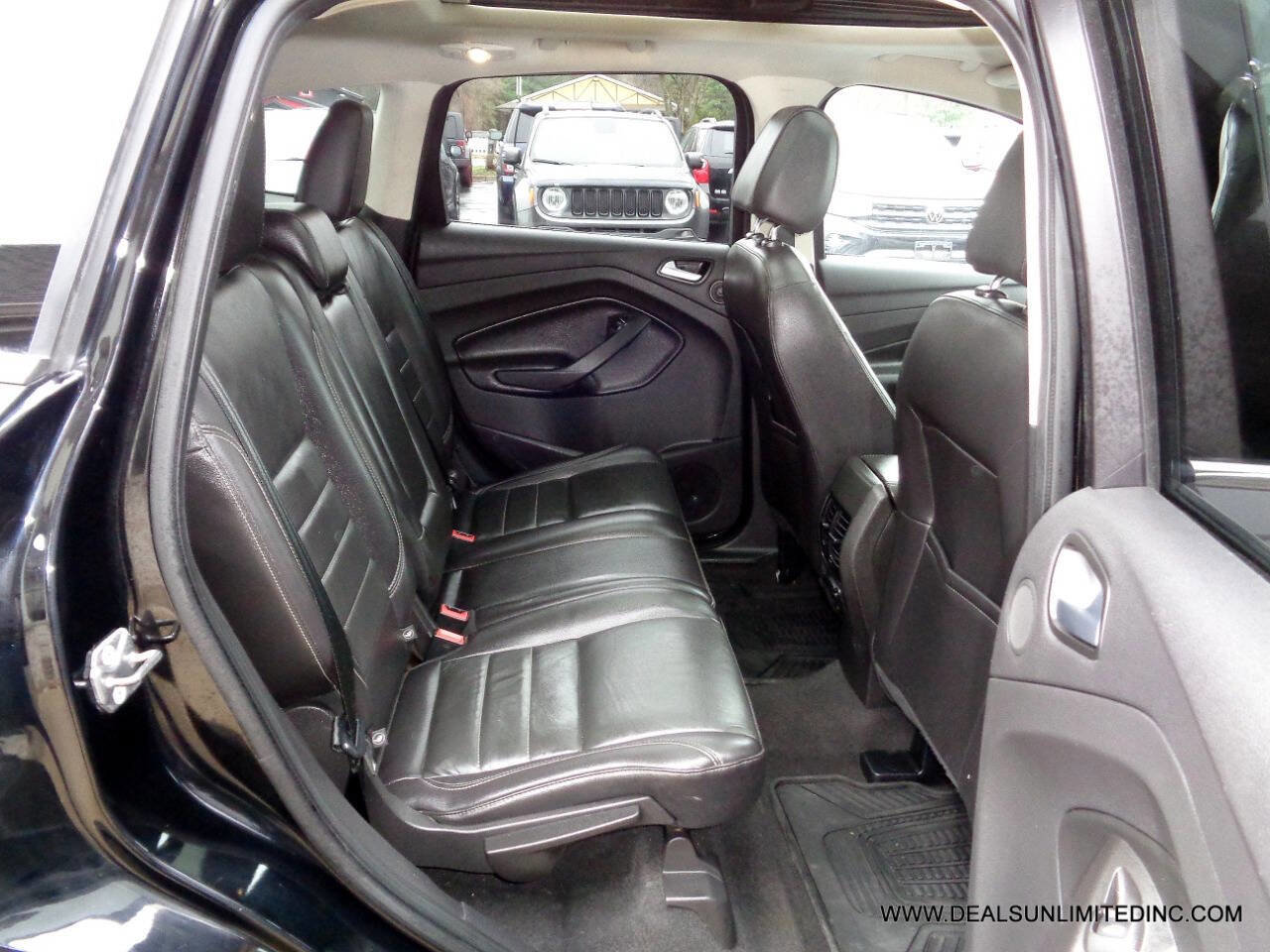 Used 2016 Ford Escape Titanium image 22