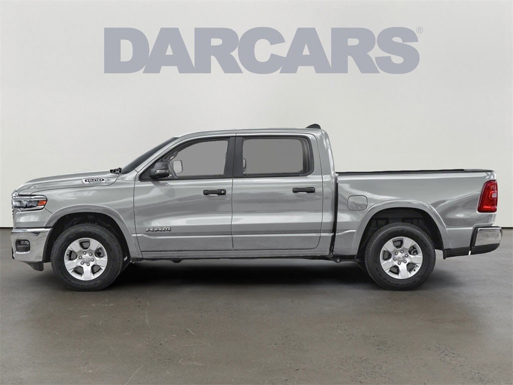 New 2026 RAM 1500 4x4 Crew Cab image 2