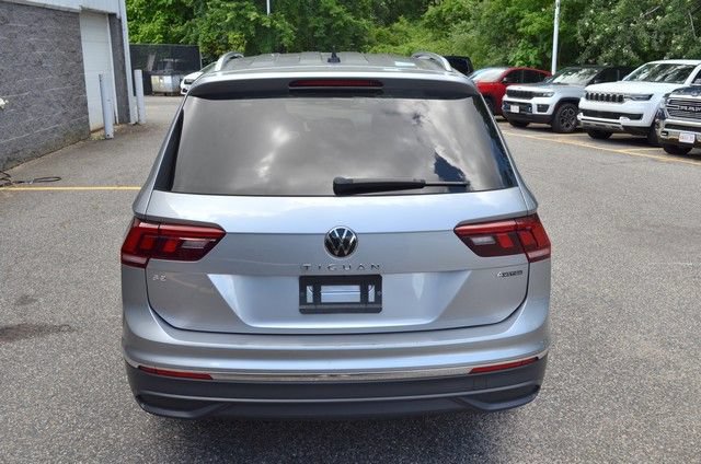 Used 2024 Volkswagen Tiguan SE AWD/4WD image 7