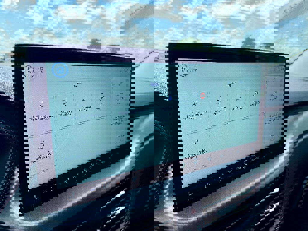 New 2025 Ford Escape SE image 28