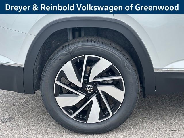 New 2026 Volkswagen Atlas SEL image 9