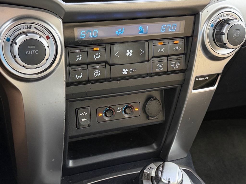 Used 2014 Toyota 4Runner Limited AWD/4WD image 24
