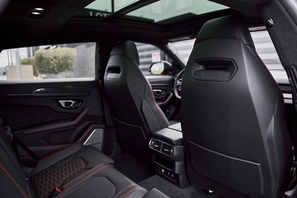 Used 2021 Lamborghini Urus image 41