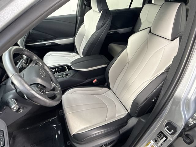 Certified 2025 Lexus TX 500h AWD w/ Technology Package image 20