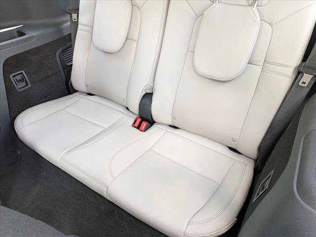 Used 2025 Lincoln Aviator 2WD image 19