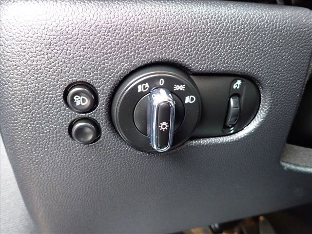 Used 2024 MINI Cooper SE FWD image 14