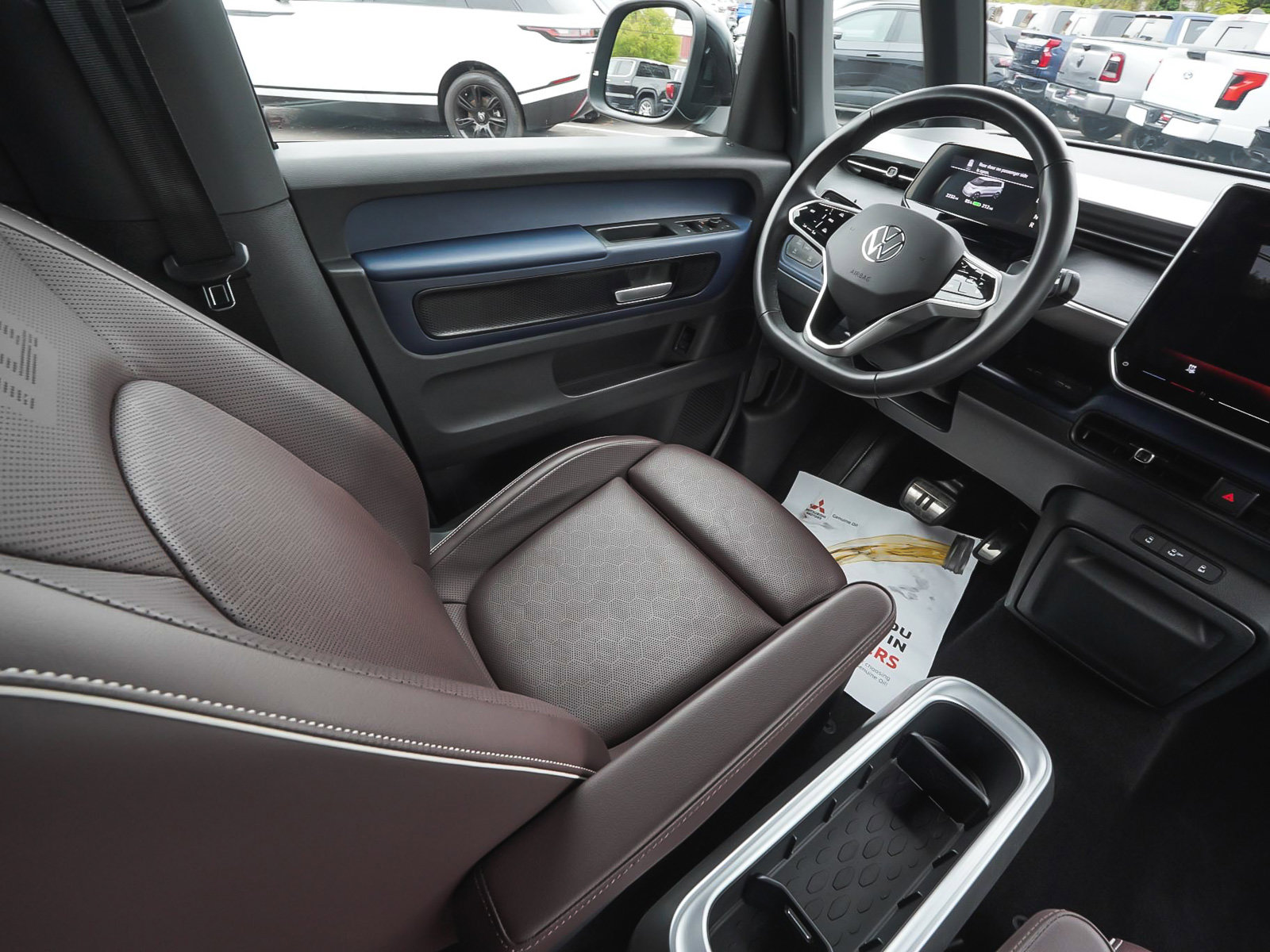 Used 2025 Volkswagen ID. Buzz Pro S RWD image 42