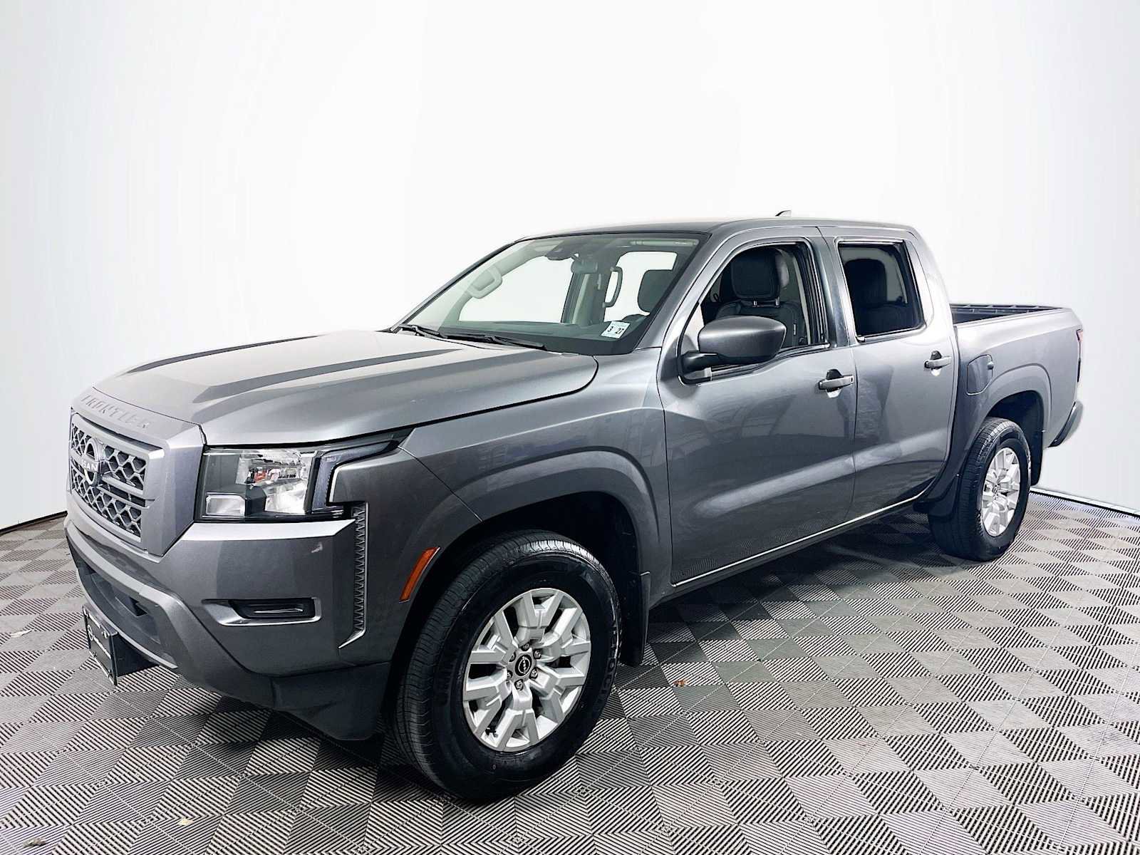 Used 2022 Nissan Frontier SV w/ Technology Package